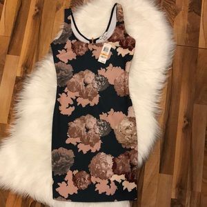 NWT | Bar III Bodycon Floral Dress